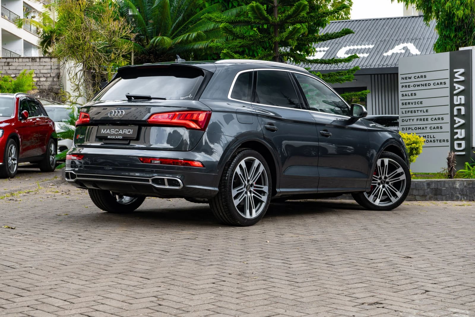 Audi SQ5 thumbnail 2