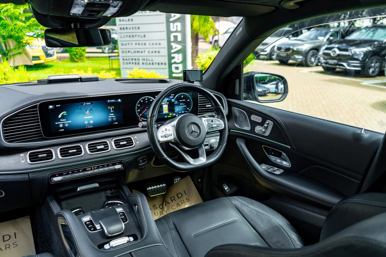 Mercedes-Benz GLE 450 thumbnail 4