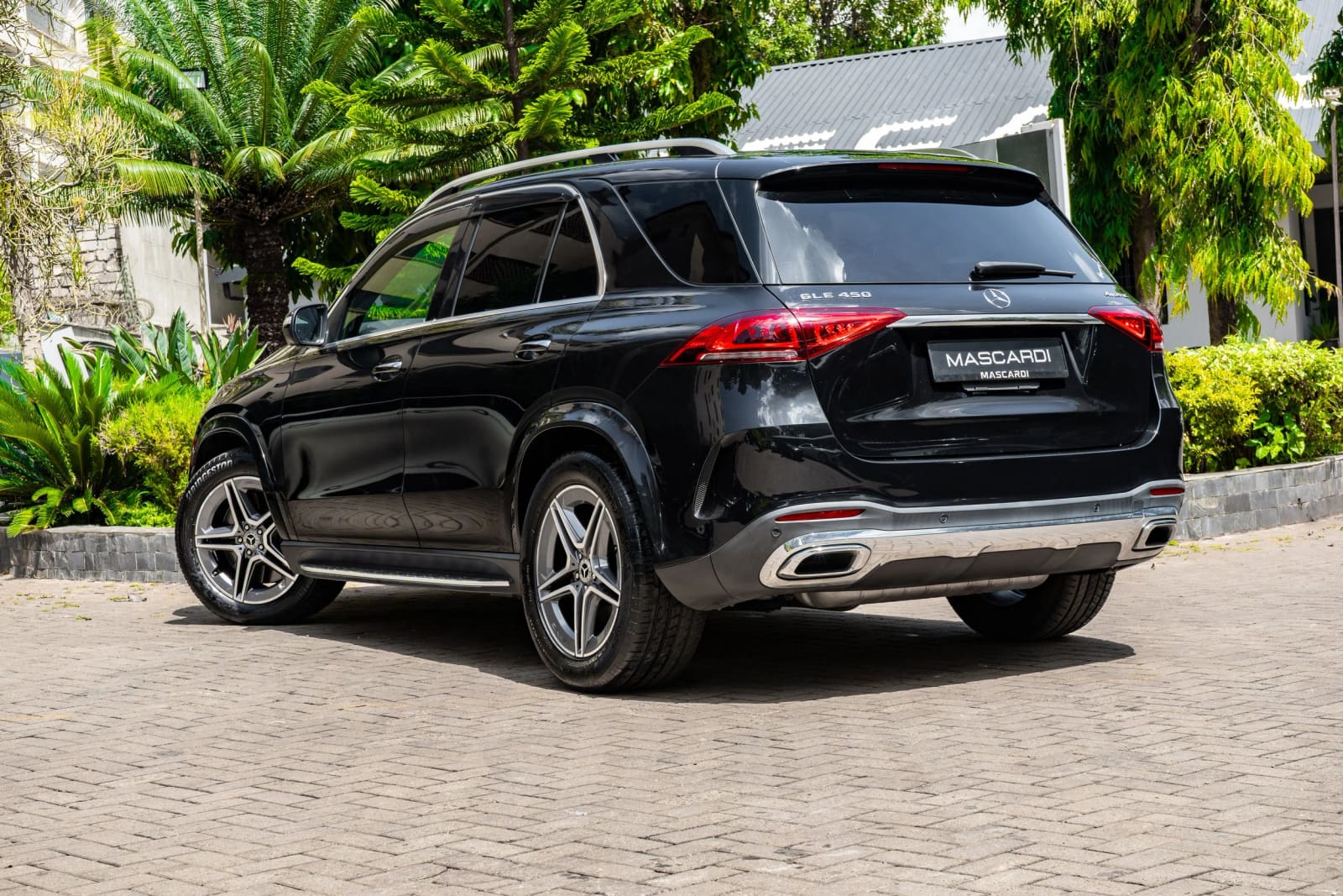 Mercedes-Benz GLE 450 thumbnail 6