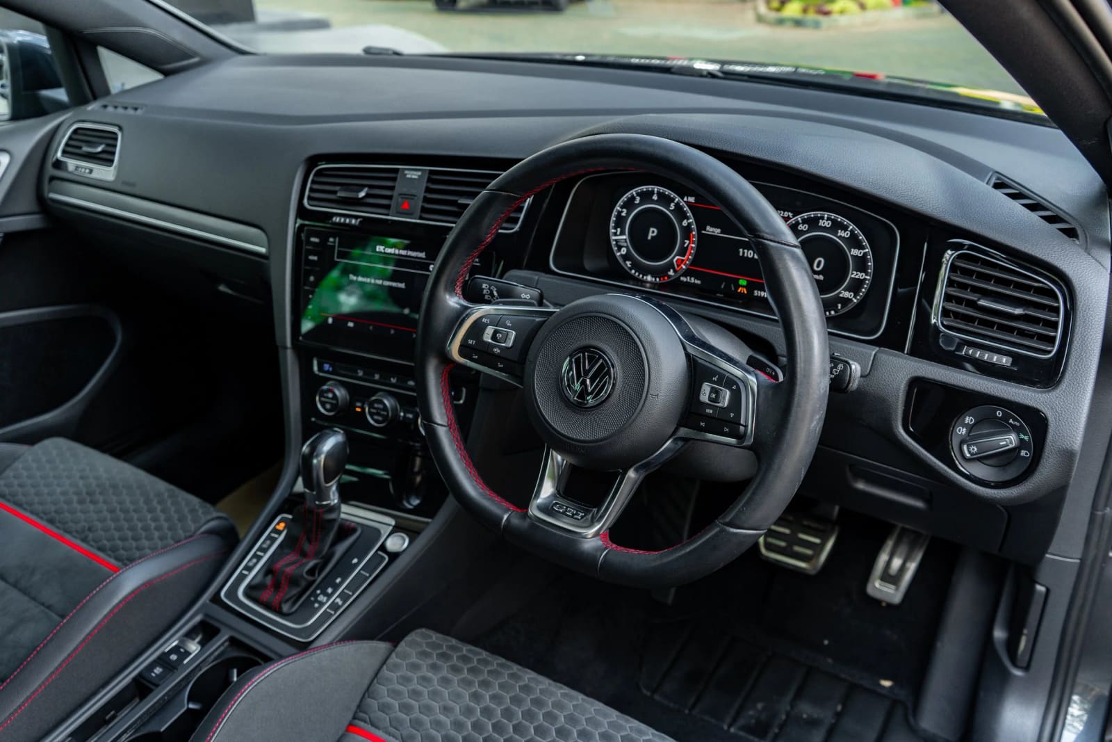 Volkswagen Golf GTI MK7.5 thumbnail 7