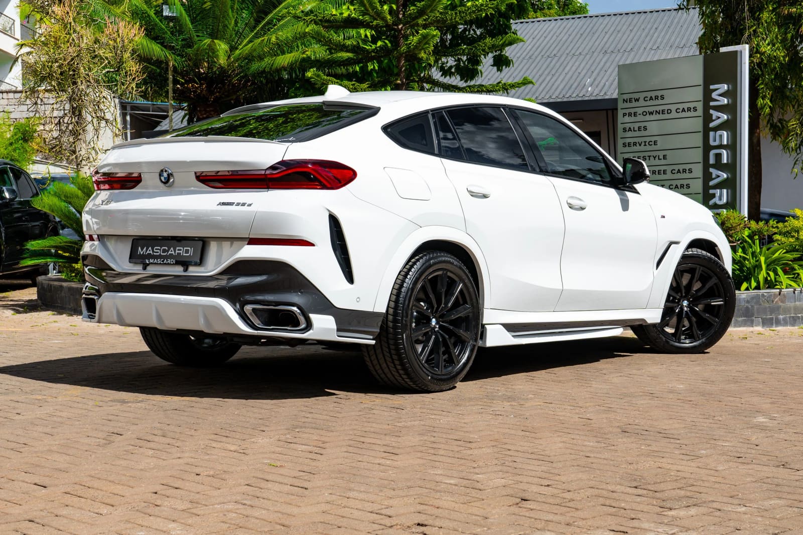 BMW X6 X-DRIVE 35D GT22 thumbnail 2