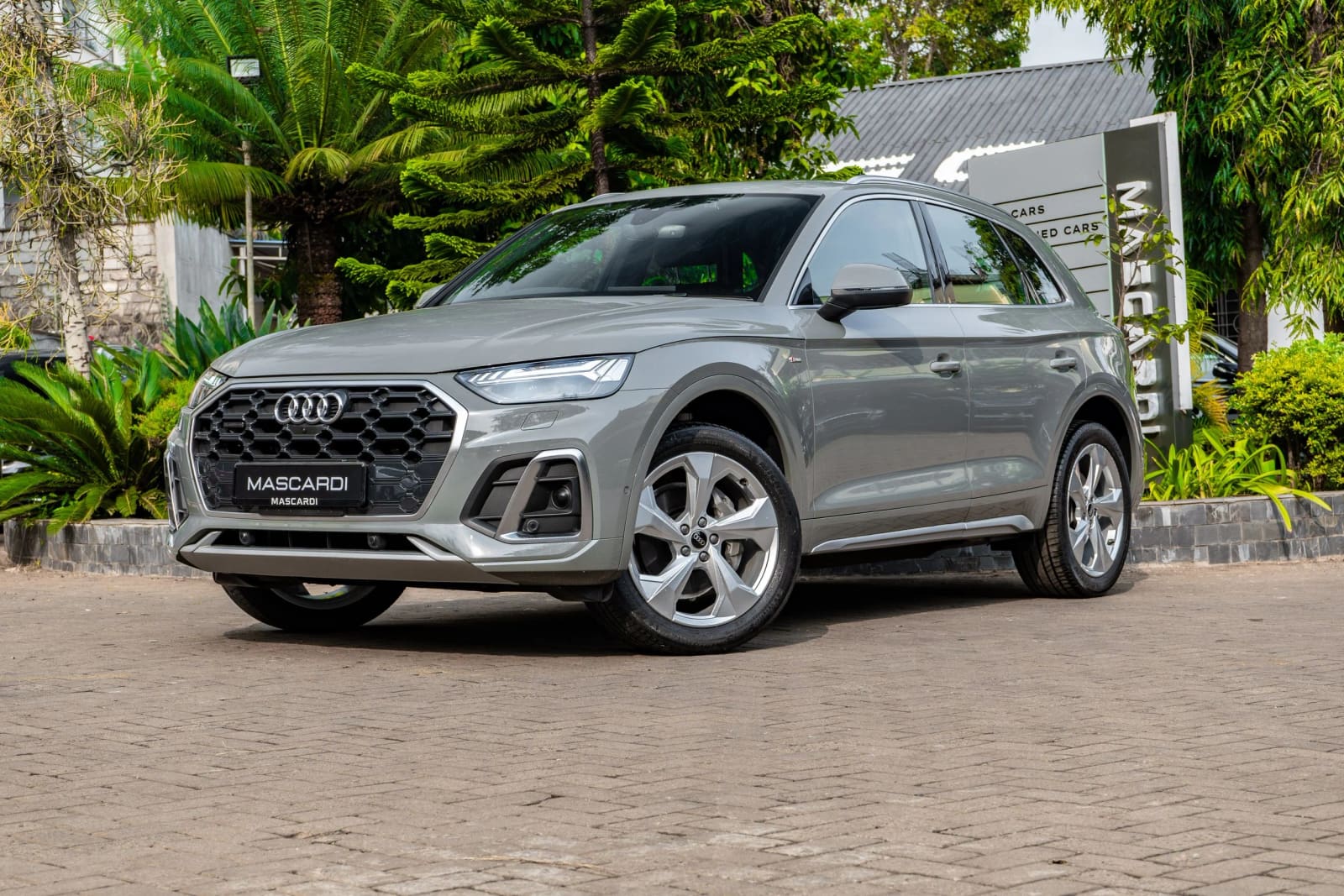 Audi Q5 TFSI QUATTRO