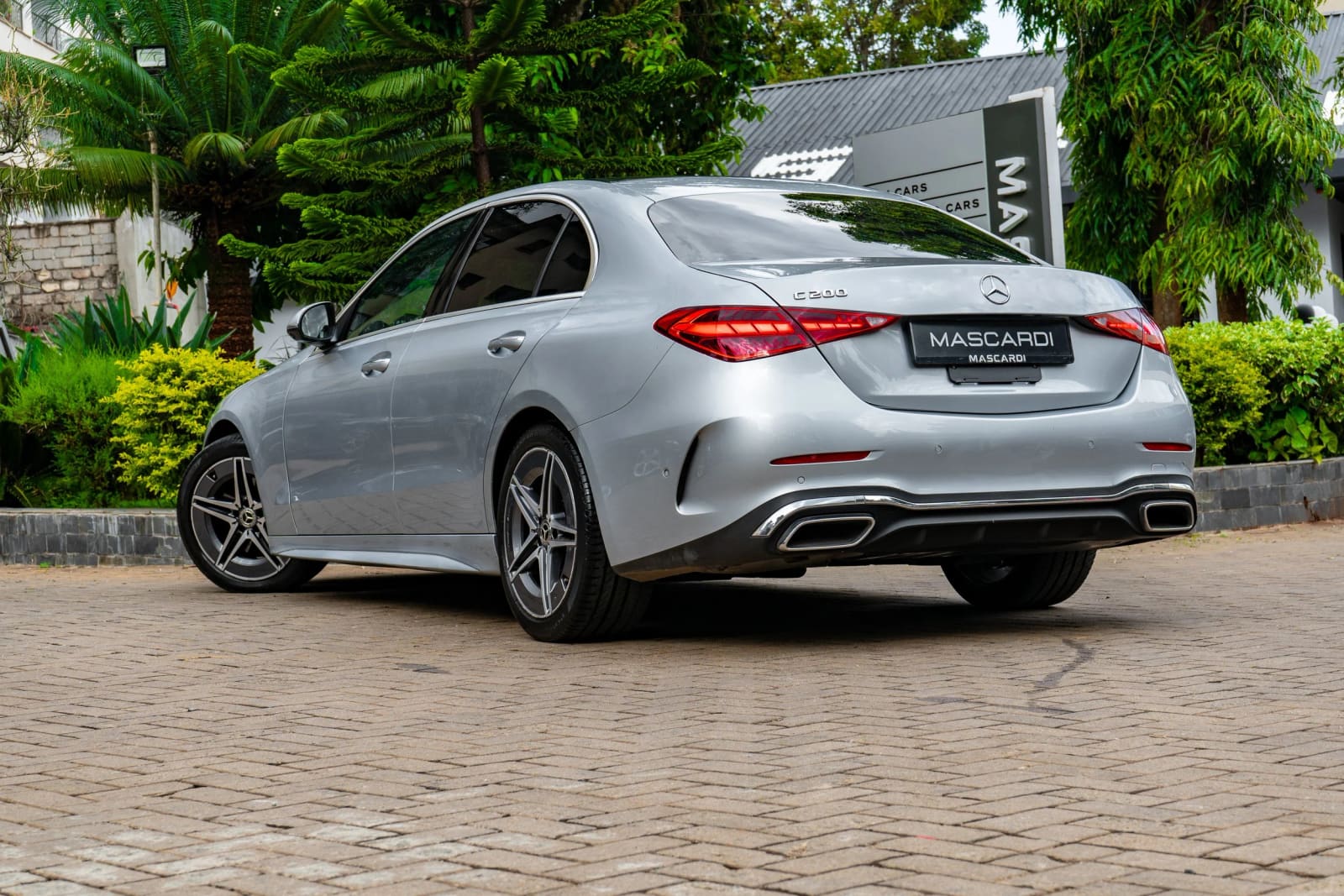 Mercedes-Benz C200 (W206) thumbnail 6