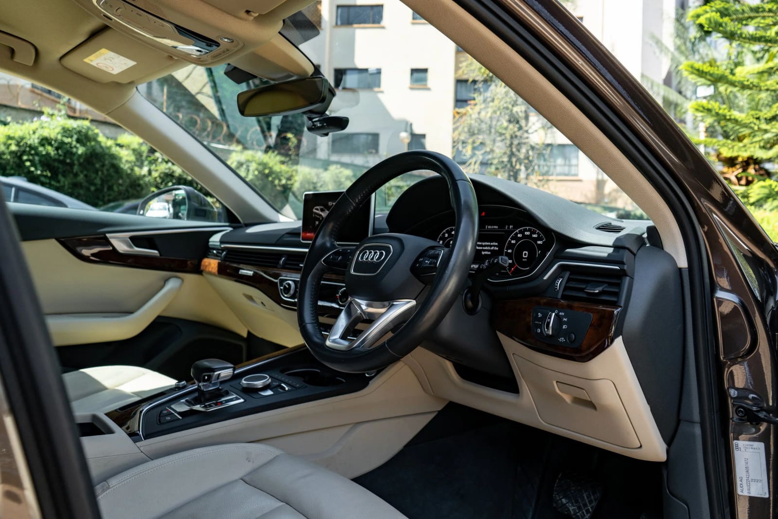 Audi A4 Allroad 2.0 TFSI Quattro thumbnail 3