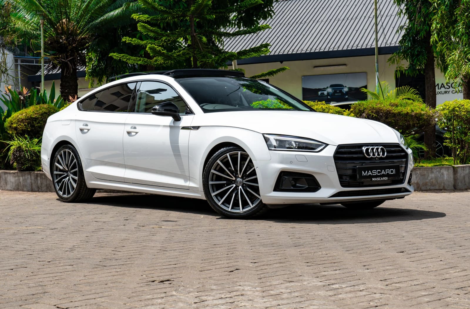 Audi A5 2.0 TFSI thumbnail 5