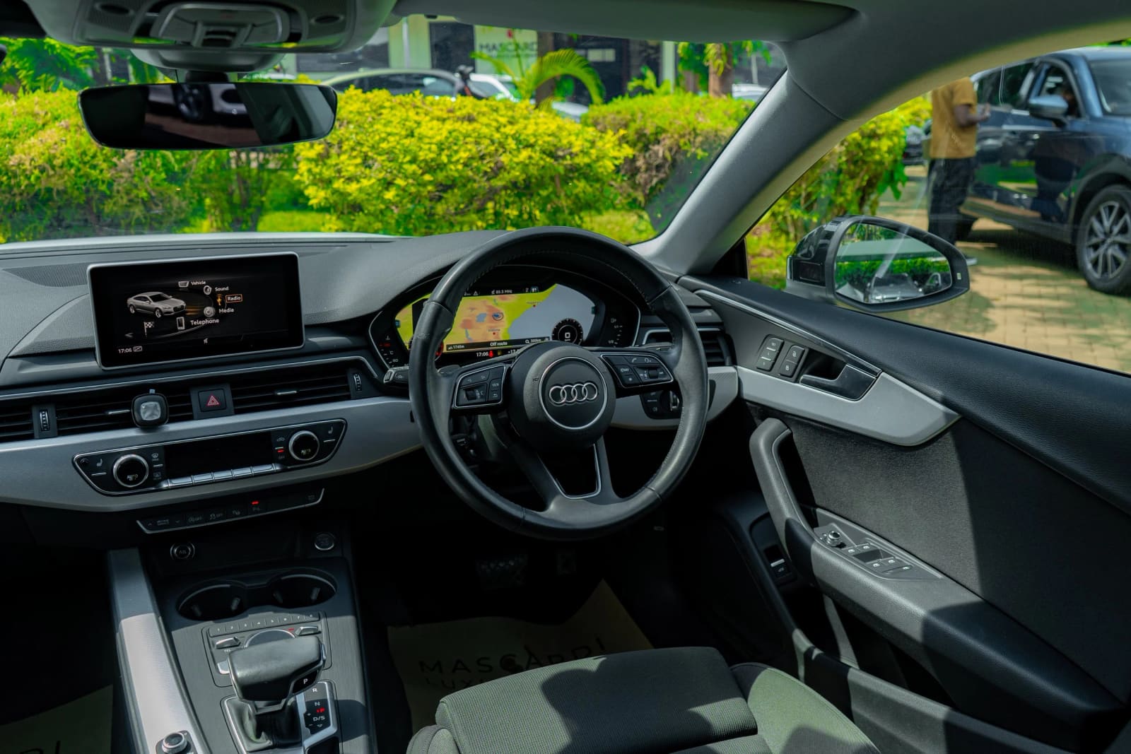 Audi A5 2.0 TFSI thumbnail 6