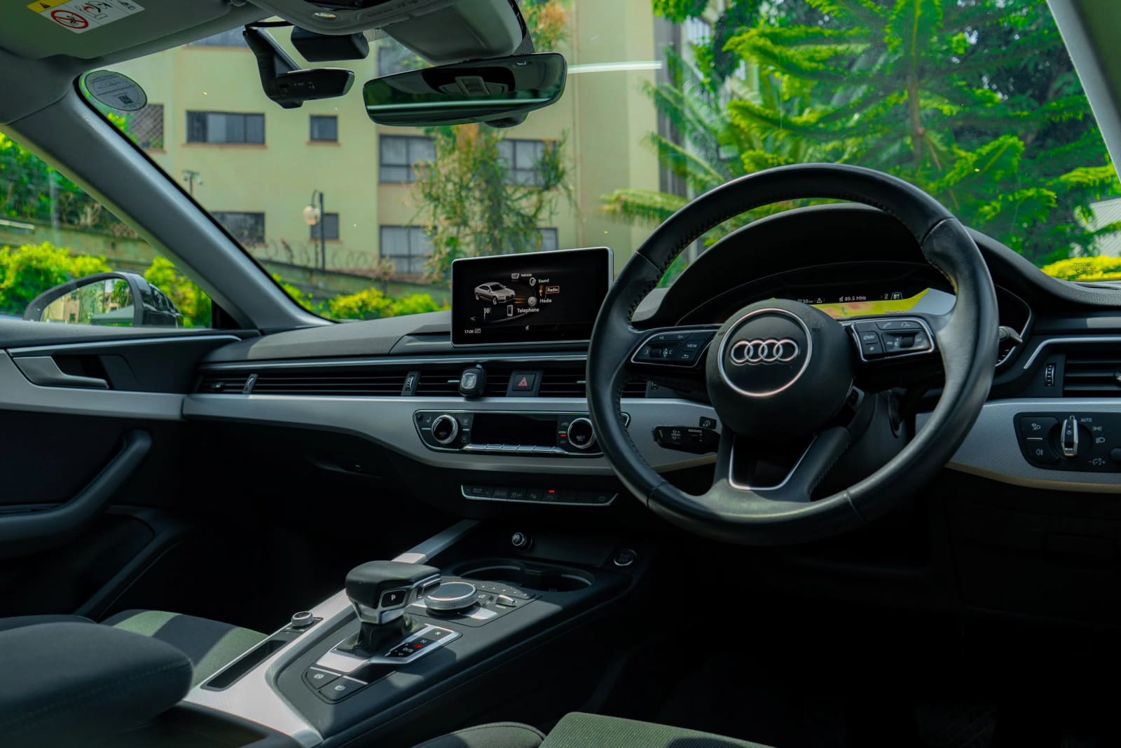 Audi A5 2.0 TFSI thumbnail 7