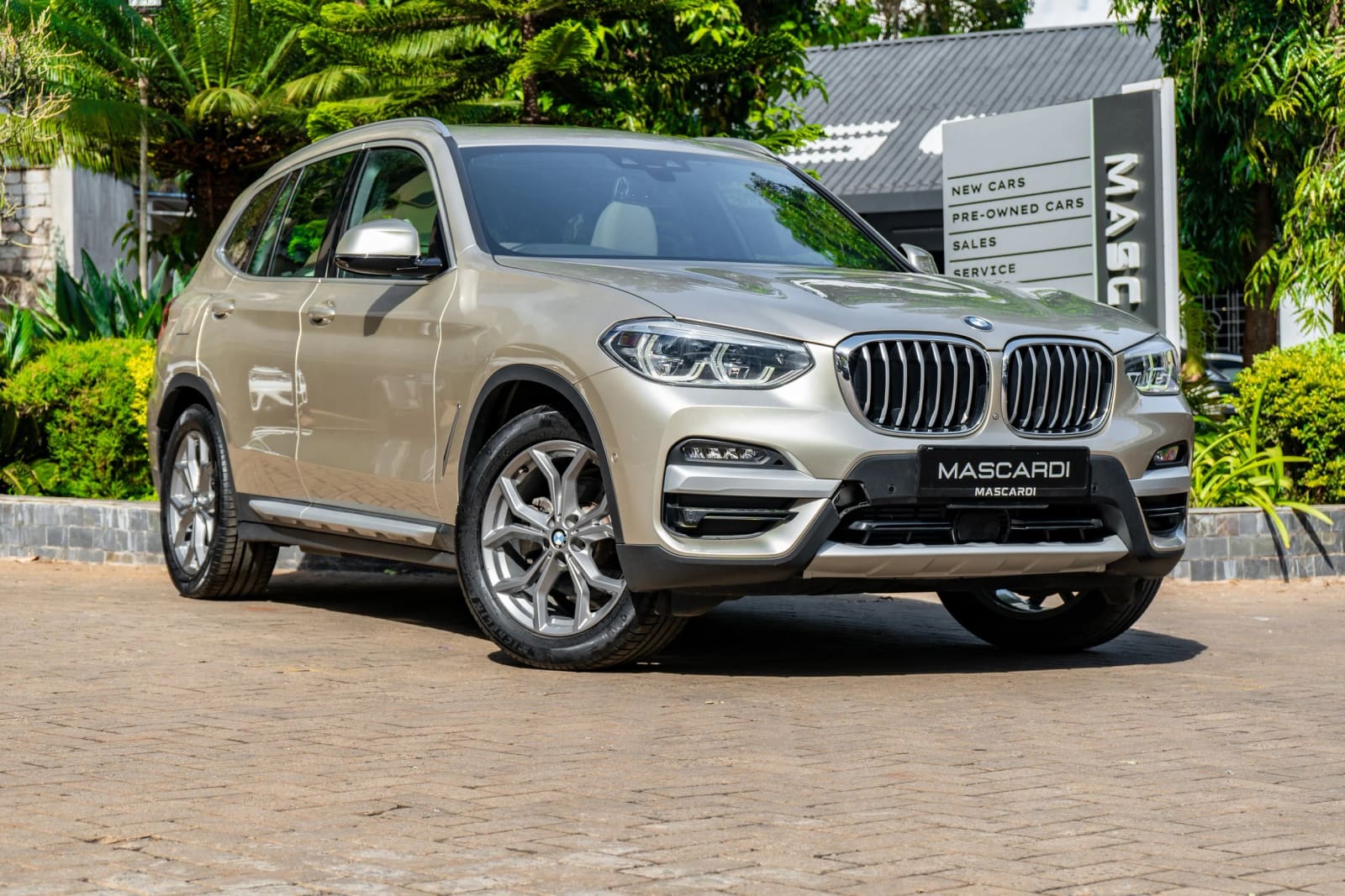 BMW X3 X-Drive 20d thumbnail 5