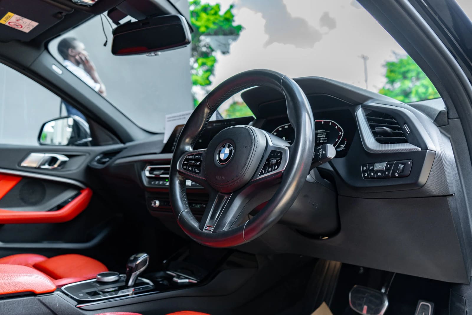 BMW 118i M-sport Package thumbnail 6