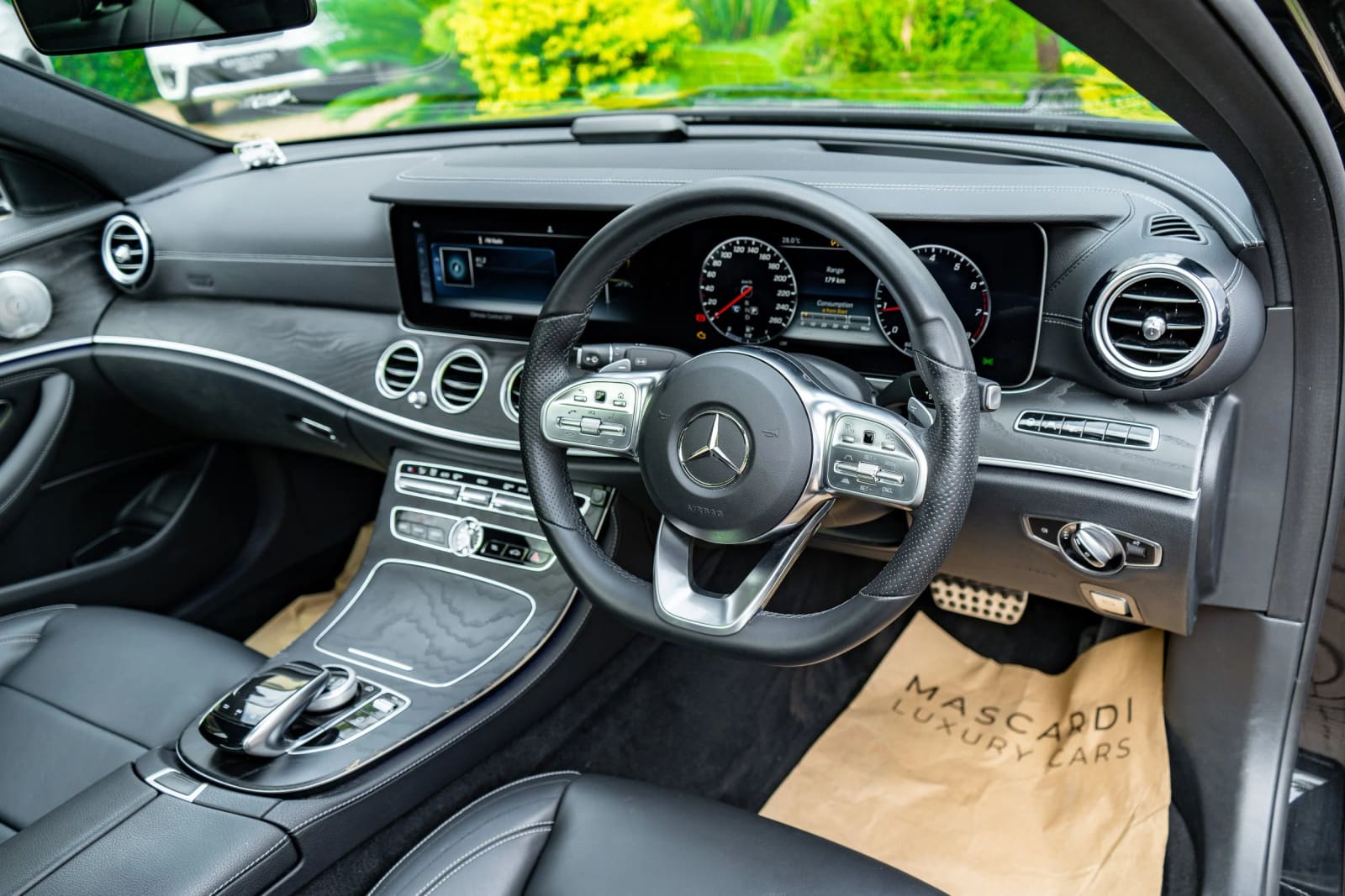 Mercedes-Benz E300 AMG Line Package thumbnail 7