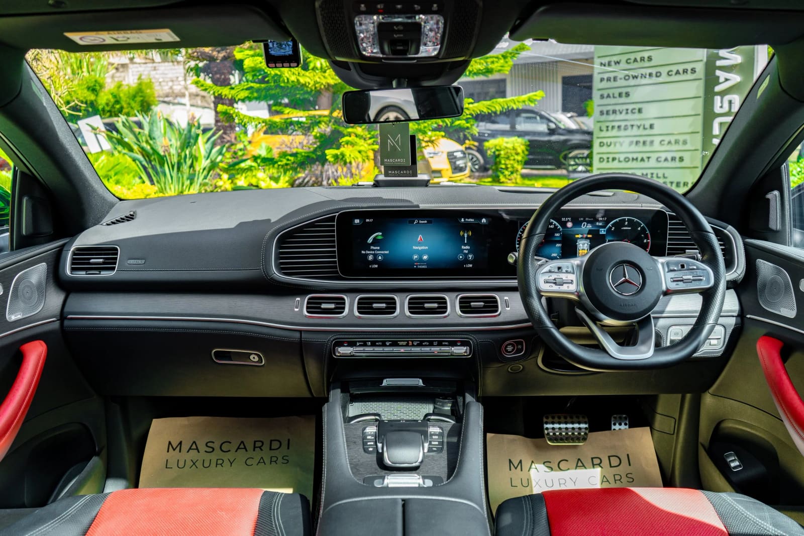 Mercedes-Benz GLE 400D thumbnail 3