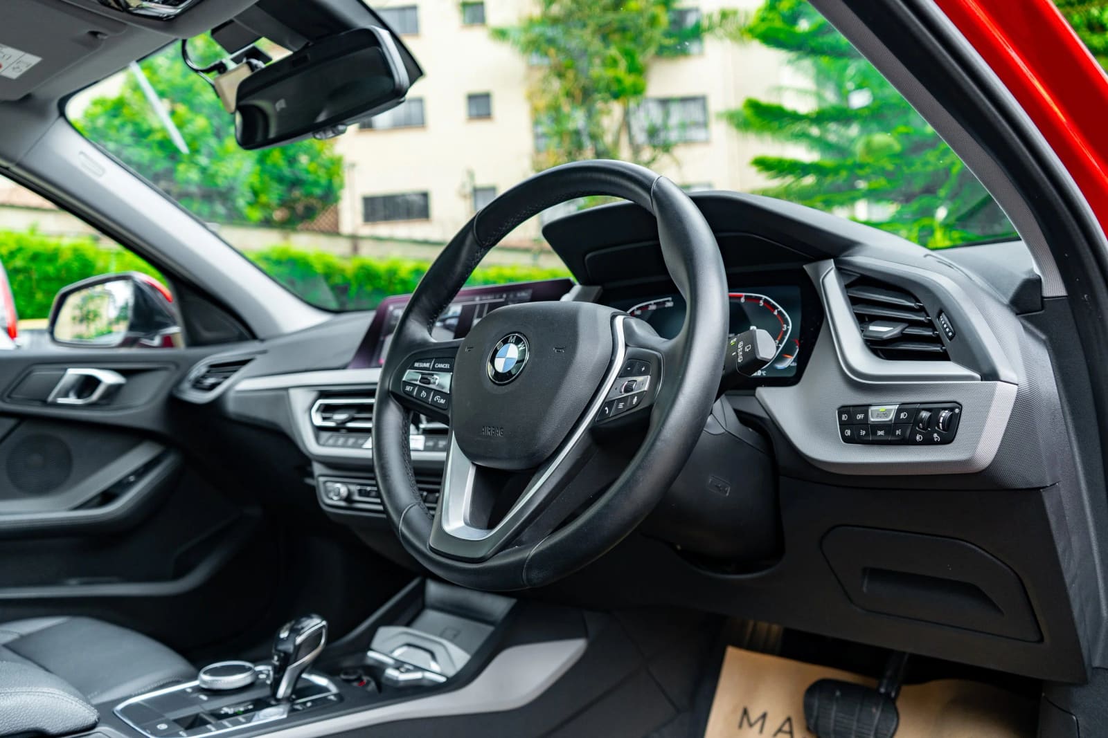 BMW 118i thumbnail 6