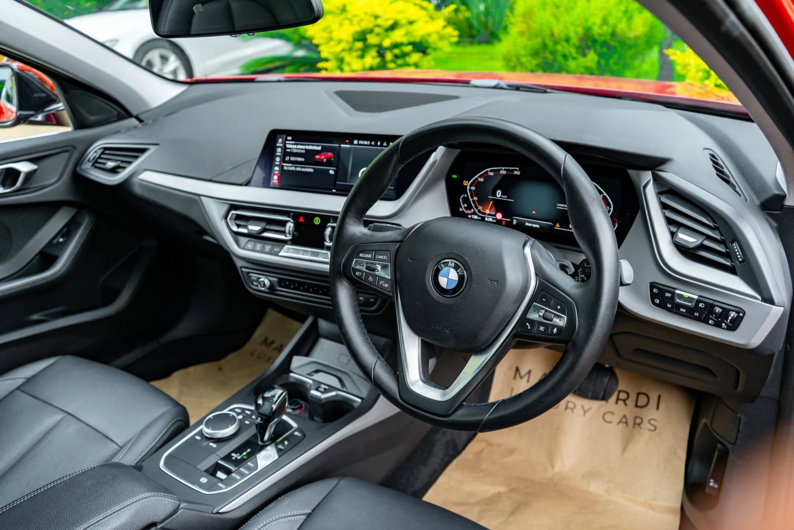 BMW 118i thumbnail 7