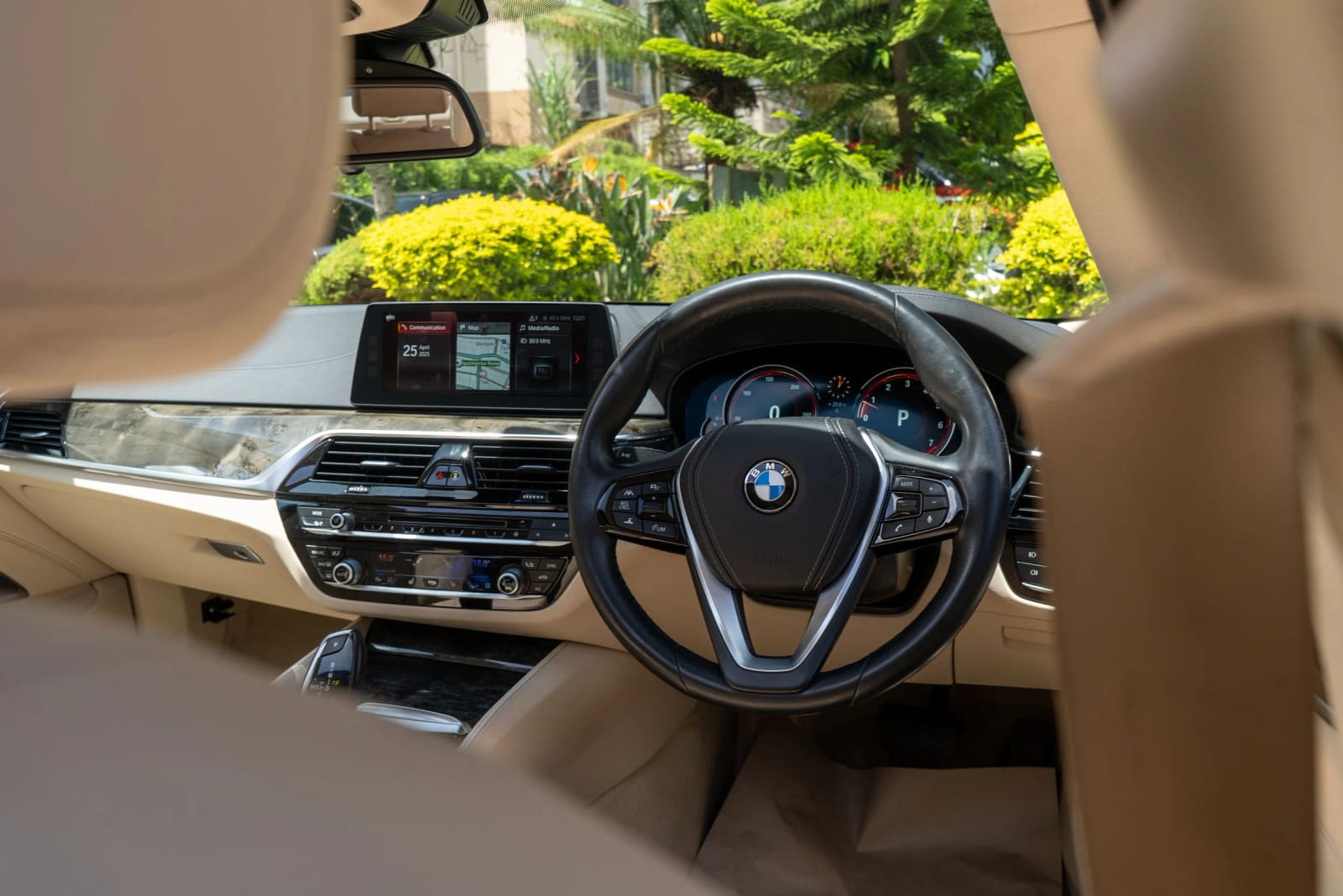 BMW 530i thumbnail 3