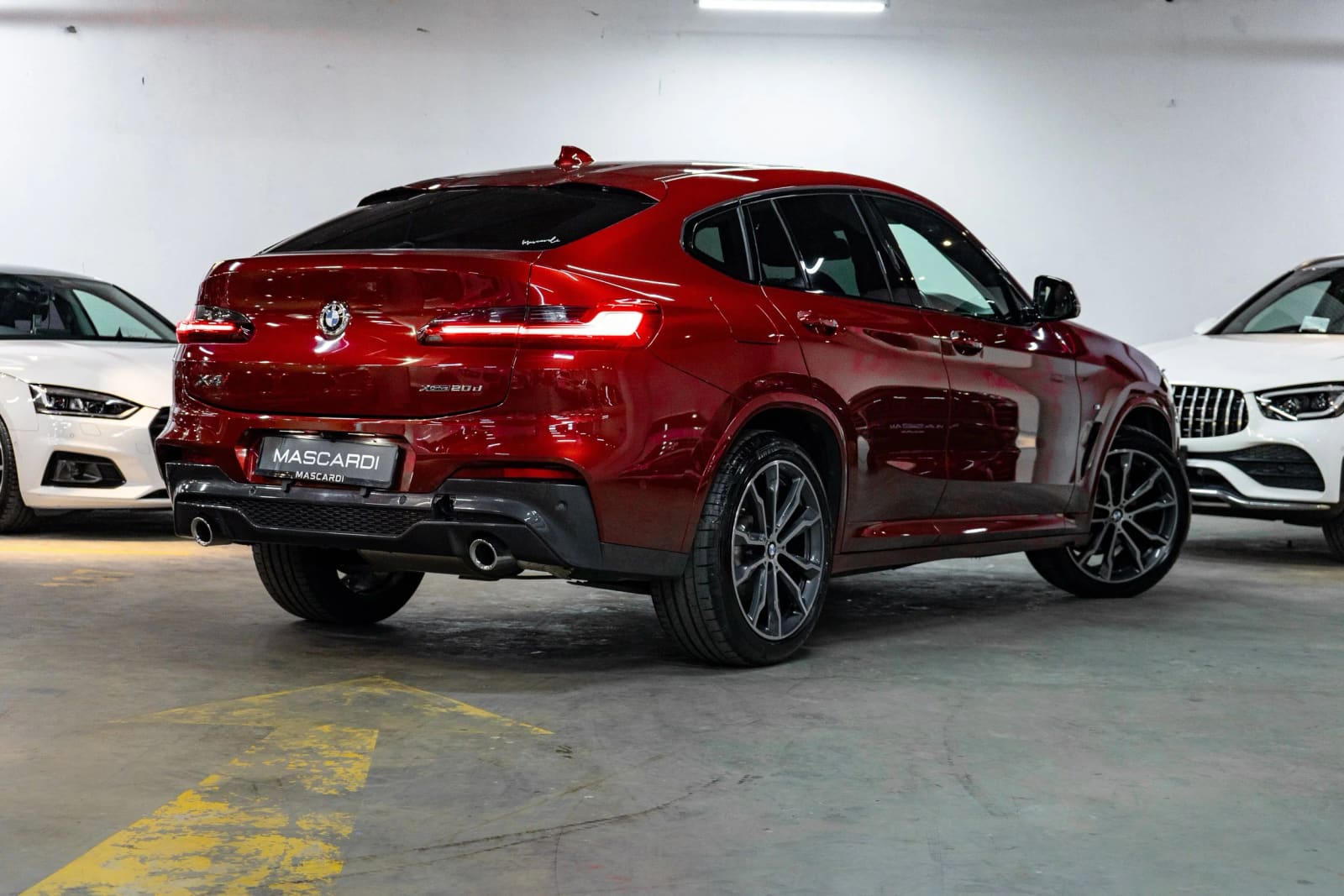 BMW X4 X-DRIVE 20d thumbnail 2