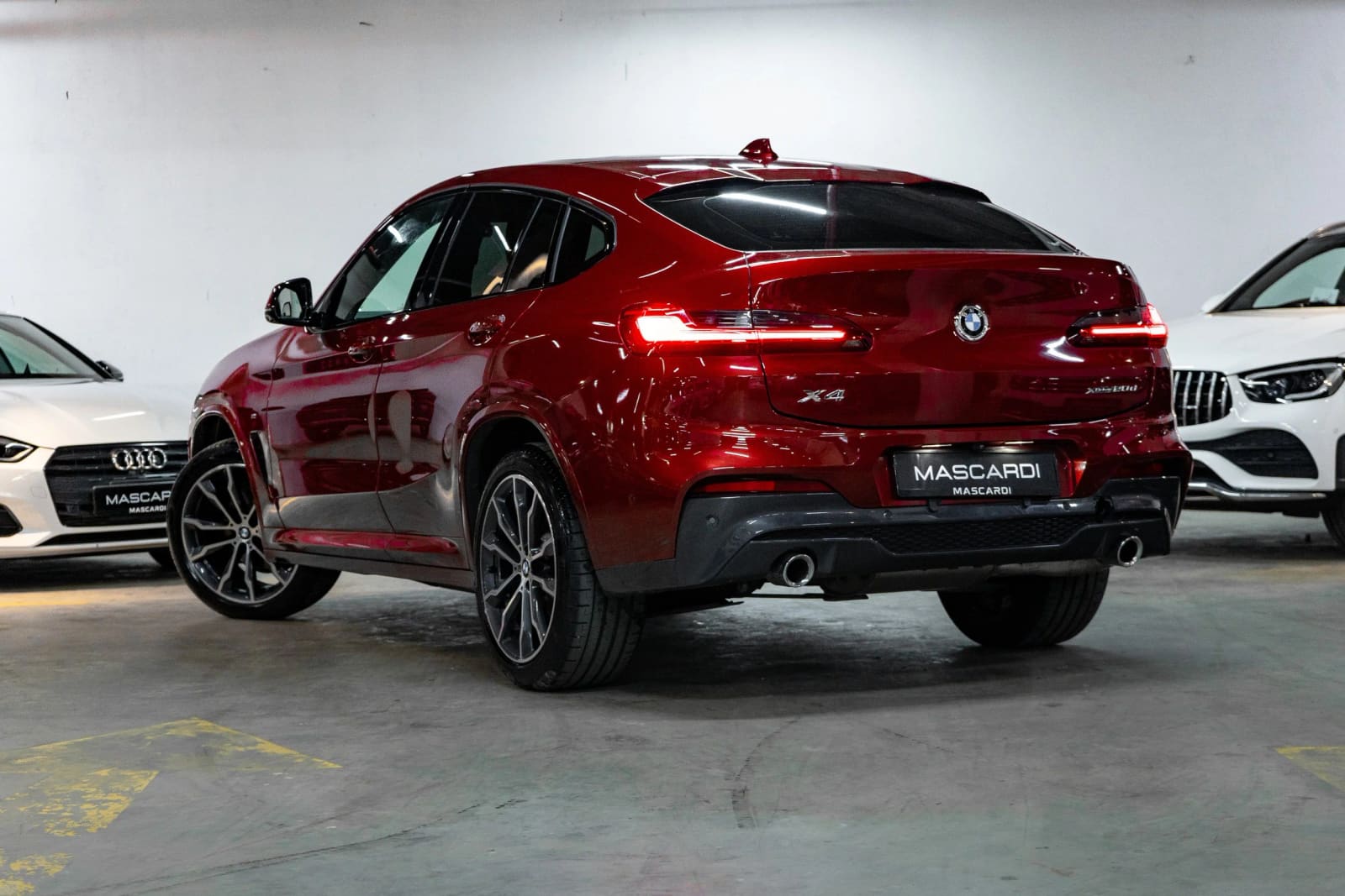 BMW X4 X-DRIVE 20d thumbnail 6