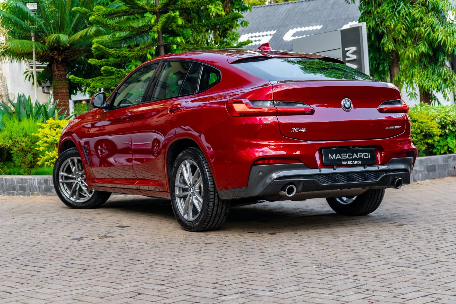 BMW X4 X-DRIVE 30i thumbnail 5
