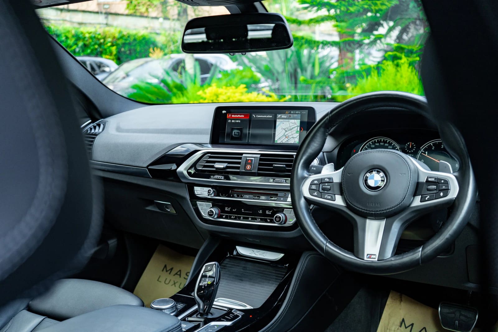 BMW X4 X-DRIVE 30i thumbnail 7