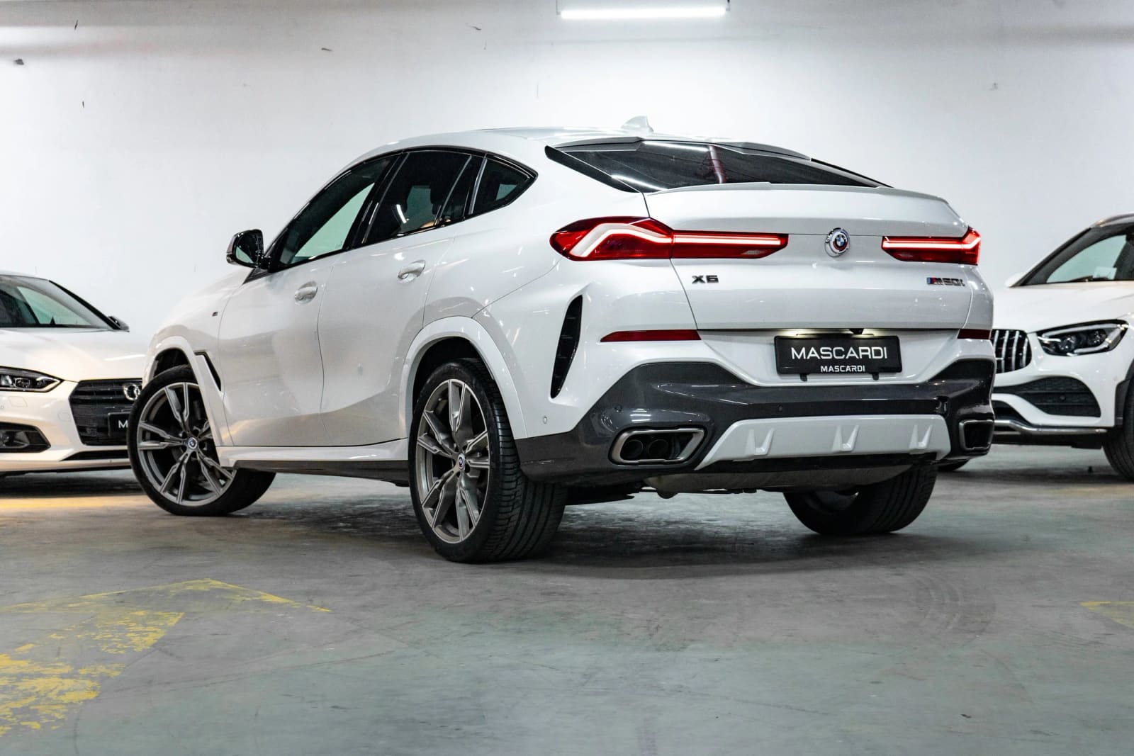 BMW X6 X-DRIVE M50i G06 thumbnail 5