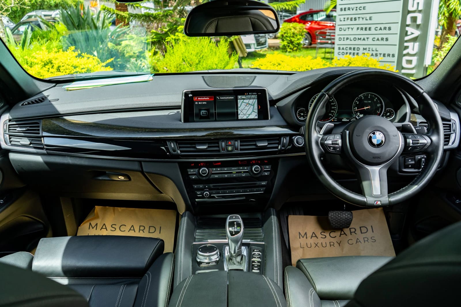 BMW X6 M-Sport Package thumbnail 3