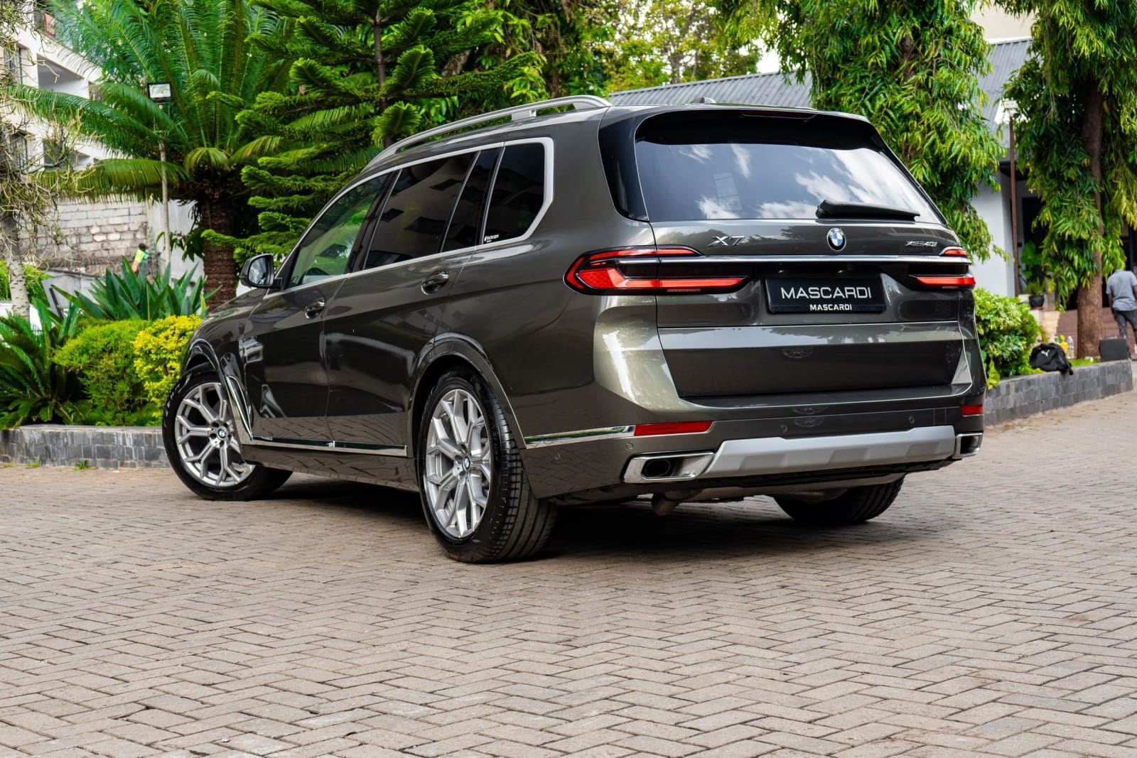 BMW X7 X-DRIVE 40i thumbnail 6
