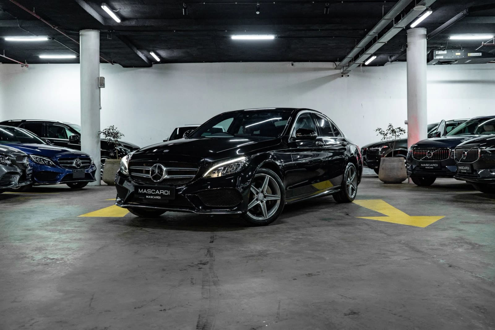 Mercedes-Benz C200