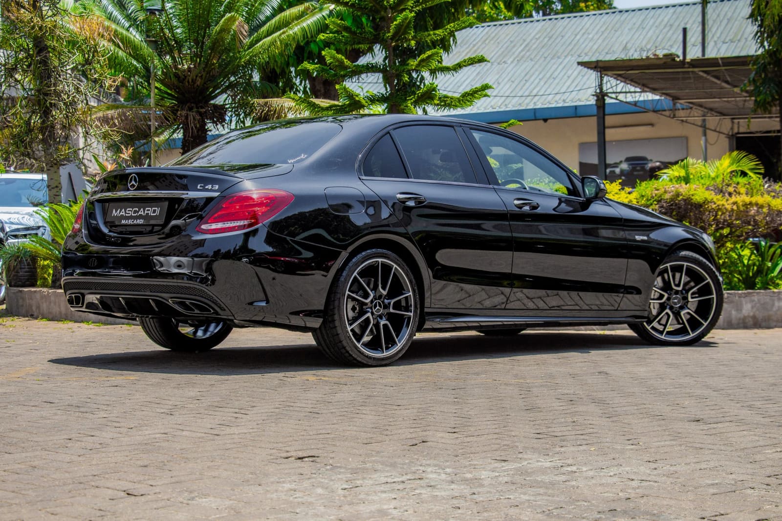 Mercedes-Benz C43 V6 AMG thumbnail 2