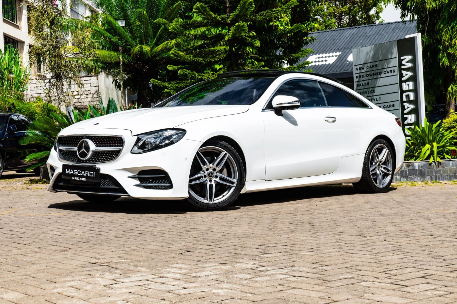 Mercedes-Benz E200 Coupe