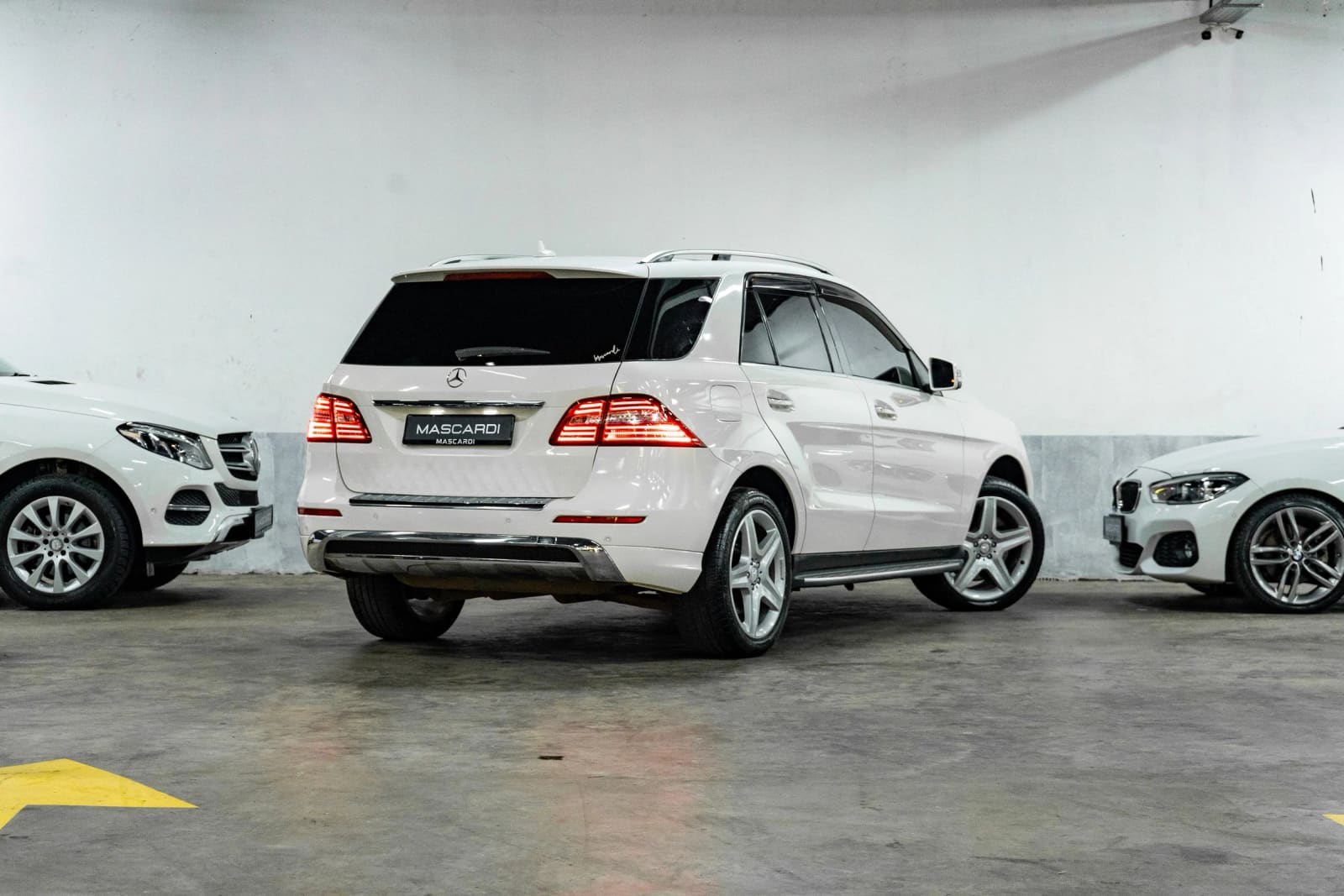 Mercedes-Benz ML 350 thumbnail 2