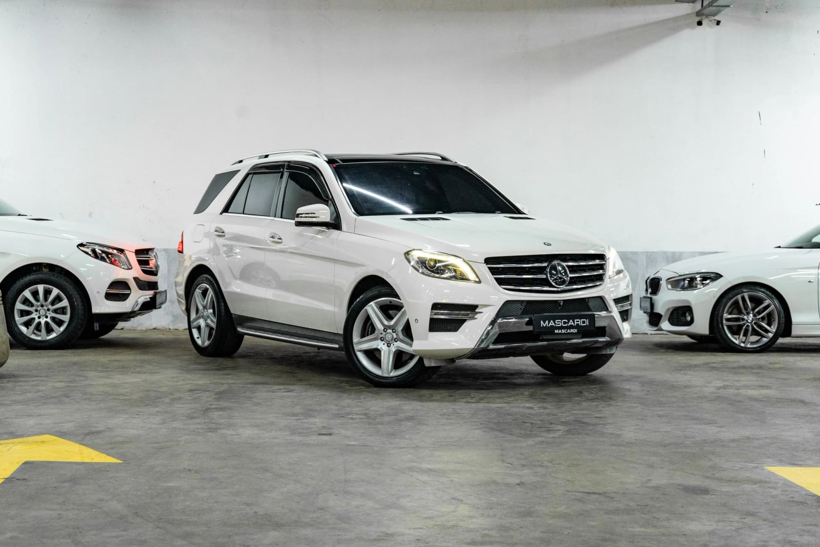 Mercedes-Benz ML 350 thumbnail 4