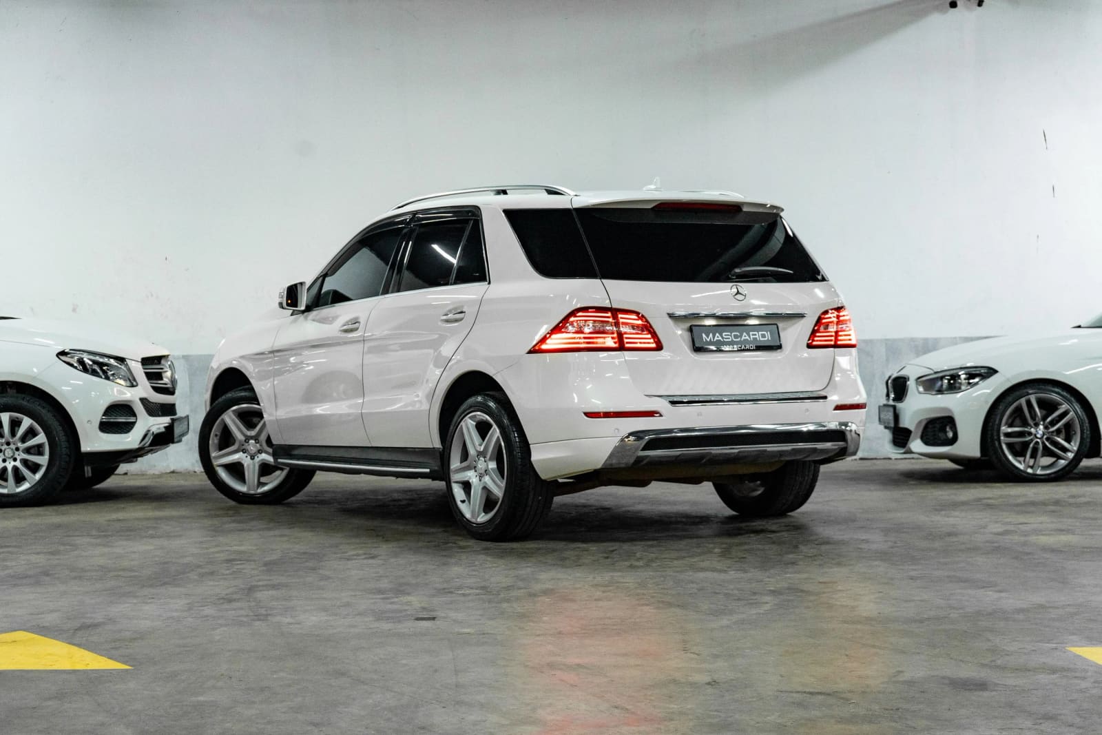 Mercedes-Benz ML 350 thumbnail 5