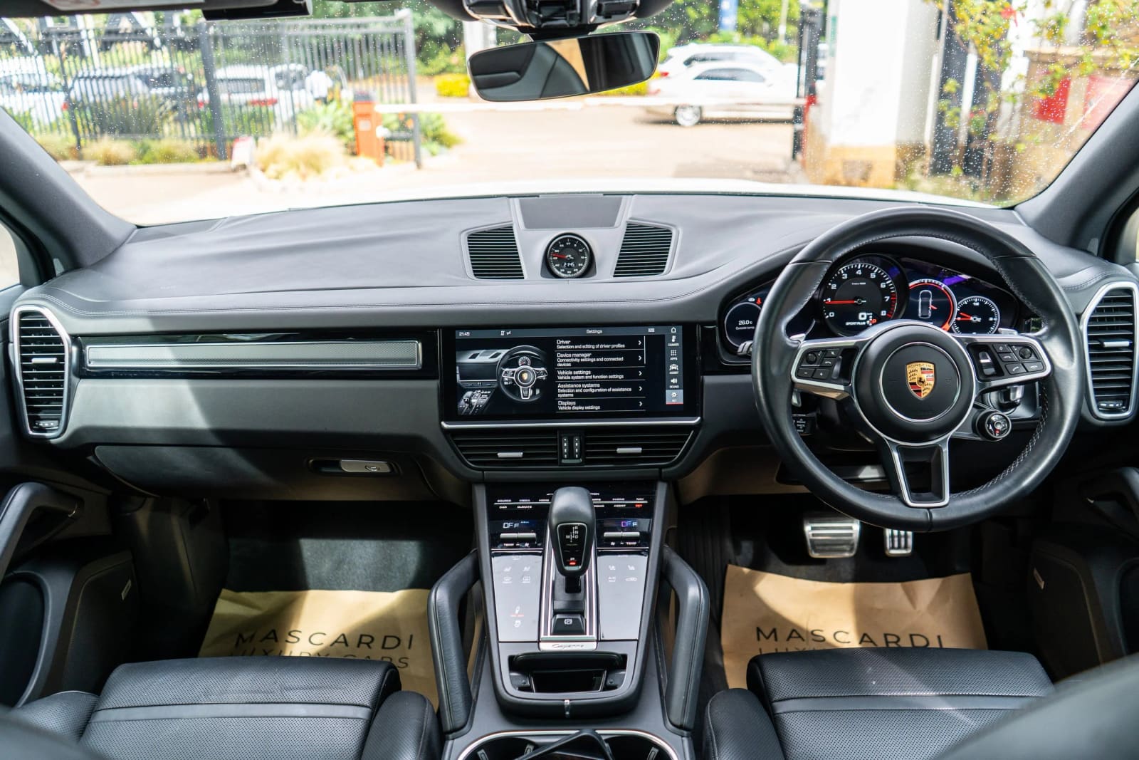 Porsche Cayenne S thumbnail 3