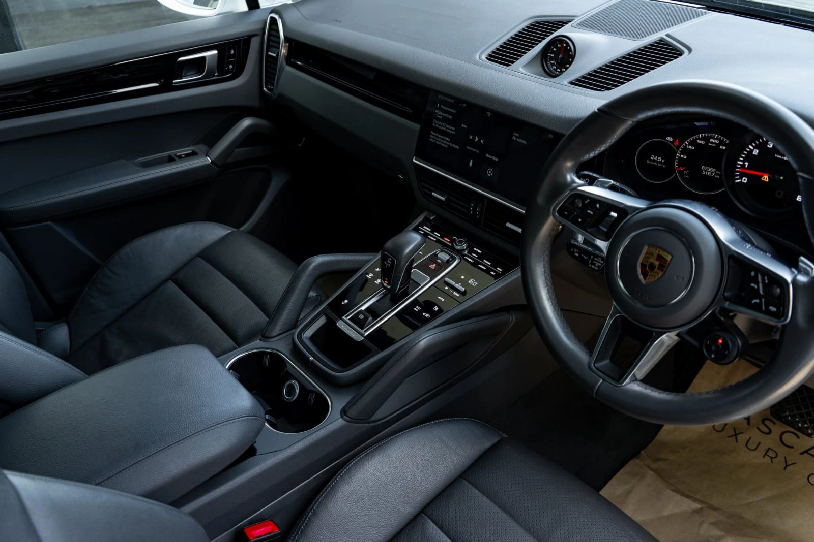 Porsche Cayenne thumbnail 7