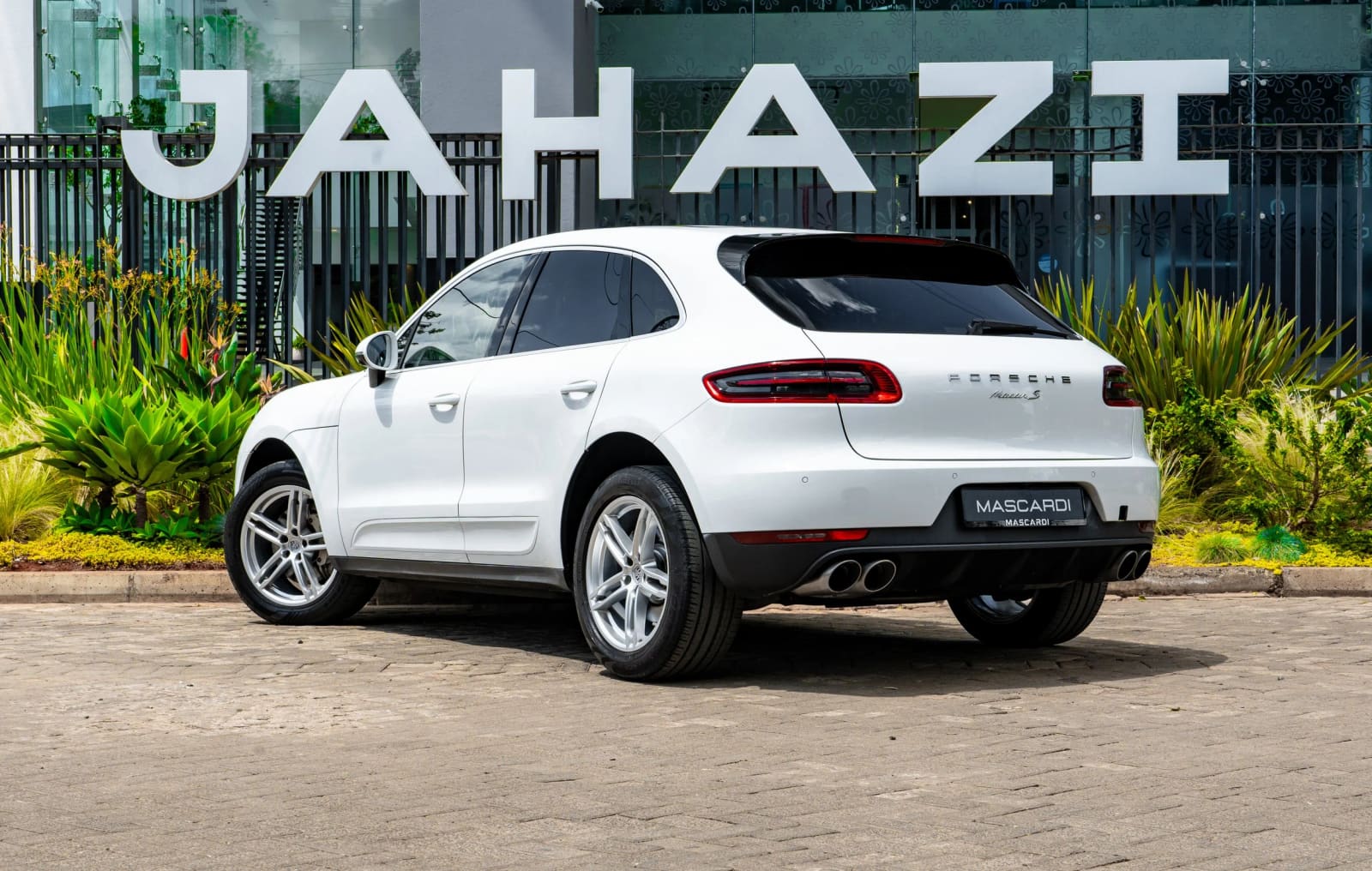Porsche Macan S thumbnail 5