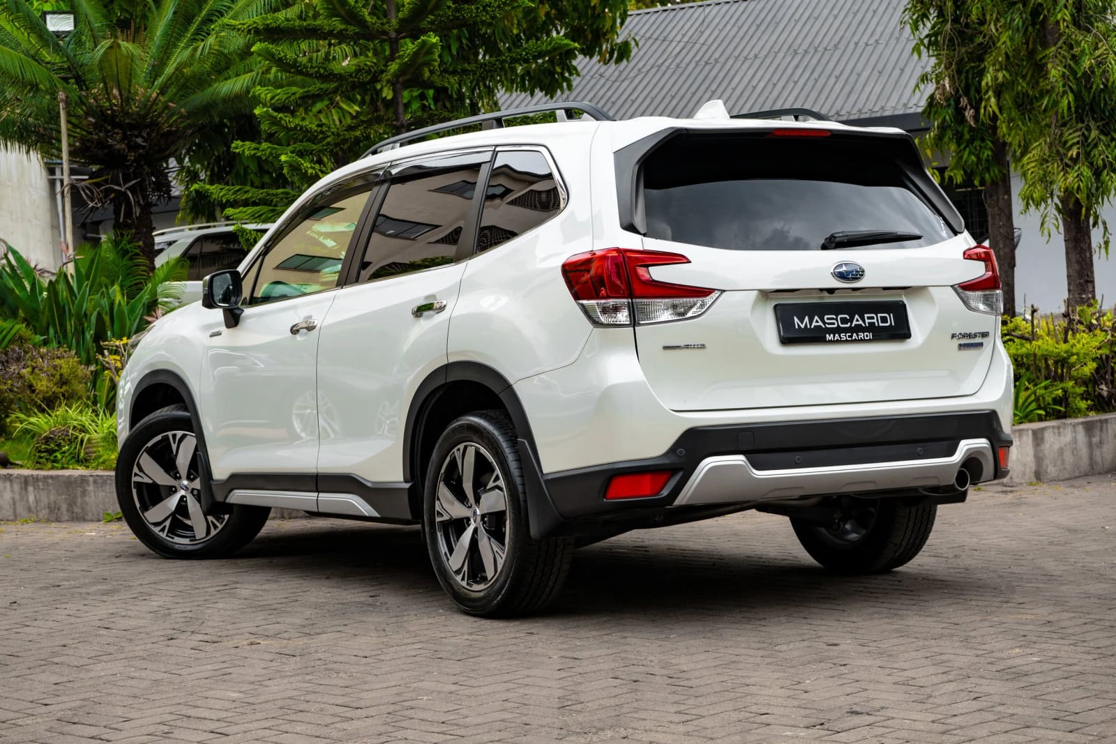 Subaru Forester E-Boxer AWD thumbnail 5