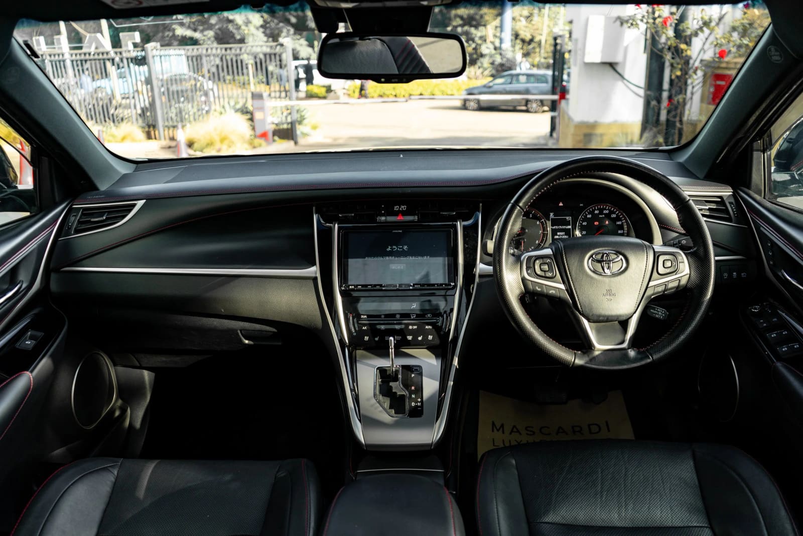 Toyota Harrier Sports Package thumbnail 3