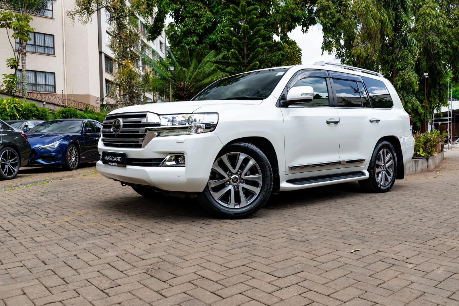Toyota Land Cruiser LC 200 ZX