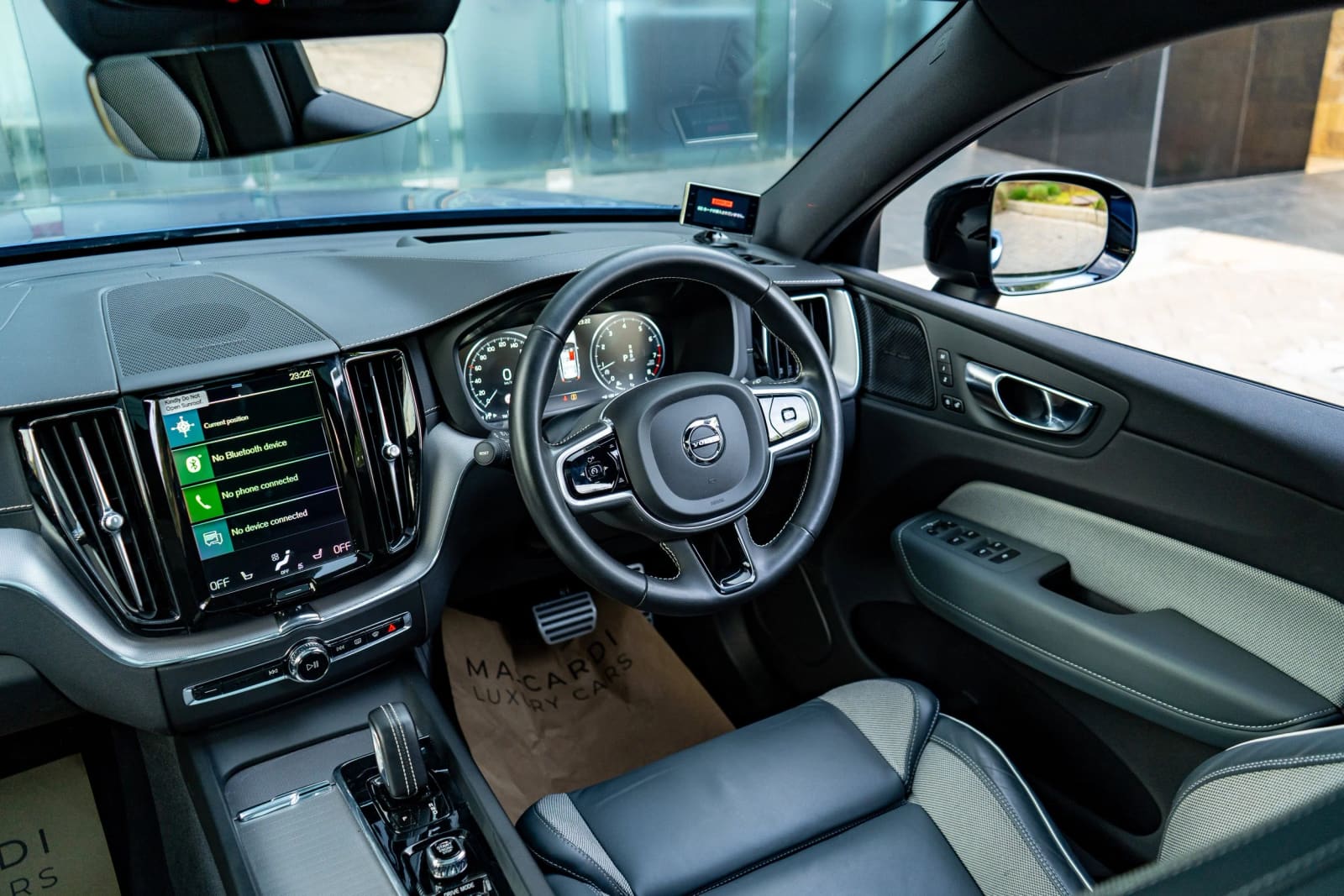 Volvo XC60 B6 thumbnail 6