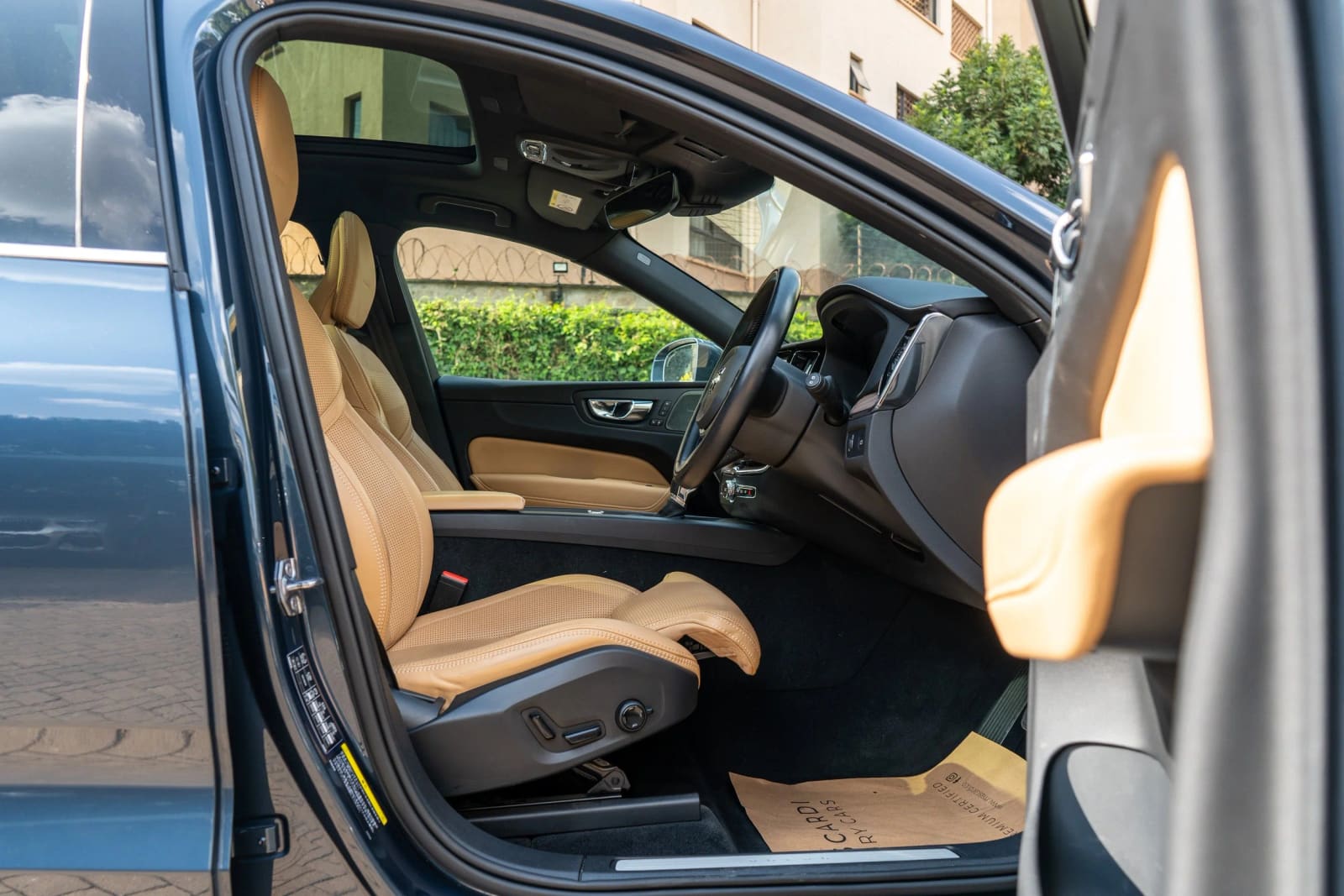 Volvo XC60 D4 thumbnail 7