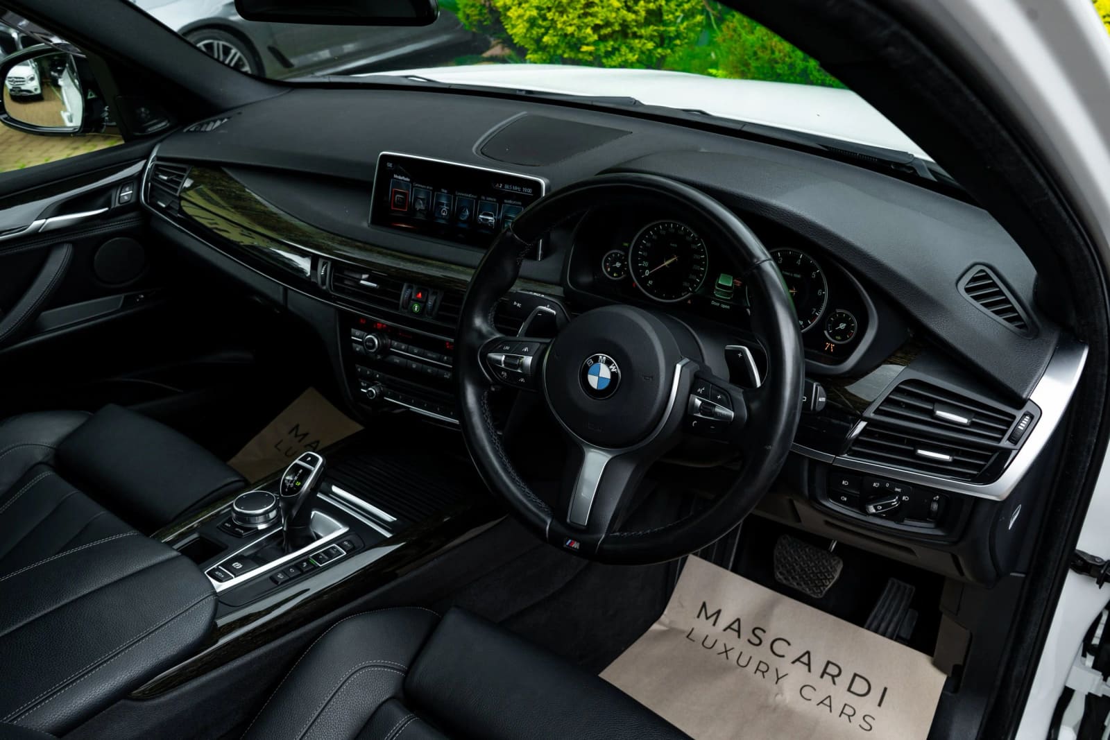 BMW X5 xDrive 35i M-Sport thumbnail 7
