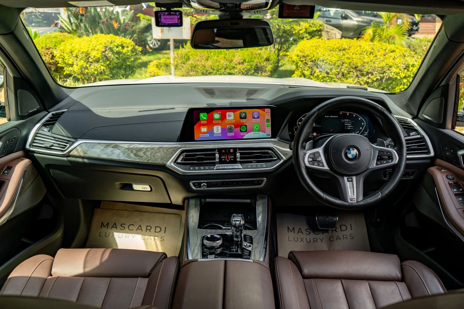 BMW X5 X-DRIVE M50i thumbnail 3